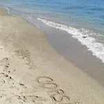 Climatizzato Di 42 Mq A Marina Di Bravone A 200m Dalla