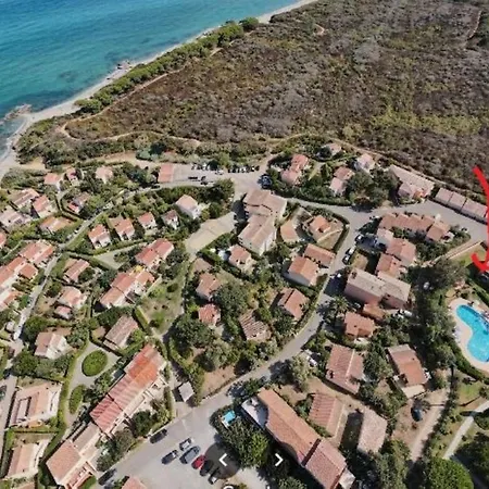 Climatizzato Di 42 Mq A Marina Di Bravone A 200m Dalla Linguizzetta