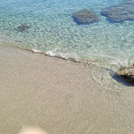 Climatizzato Di 42 Mq A Marina Di Bravone A 200m Dalla Apartamento *