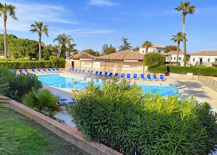 Daire Climatizzato Di 42 Mq A Marina Di Bravone A 200m Dalla *