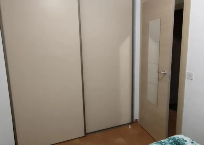 Climatizzato Di 42 Mq A Marina Di Bravone A 200m Dalla * Linguizzetta